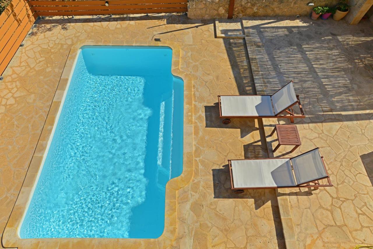 Villa Konstantinos 6 Bedrooms Aegina Экстерьер фото